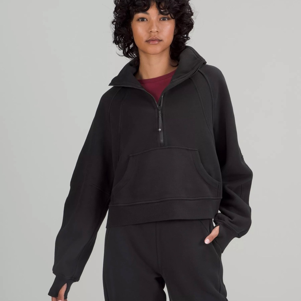 EUC 1/2 half zip scuba black hoodie lululemon
